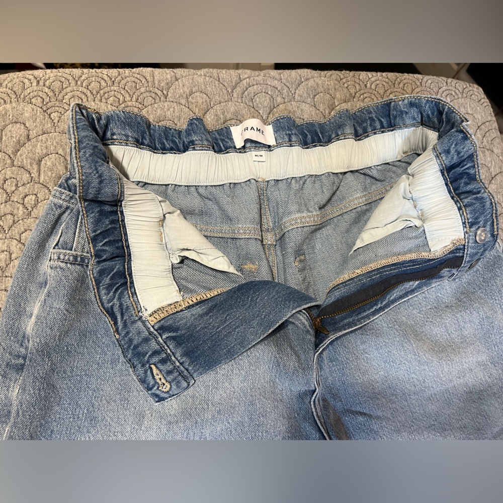 FRAME DENIM CUFFED PAPER BAG ELASTIC
WAIST SHORTS M - Picture 9 of 10